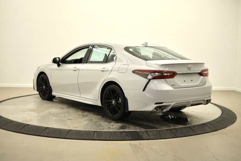 Used 2024 Toyota Camry XSE image 5