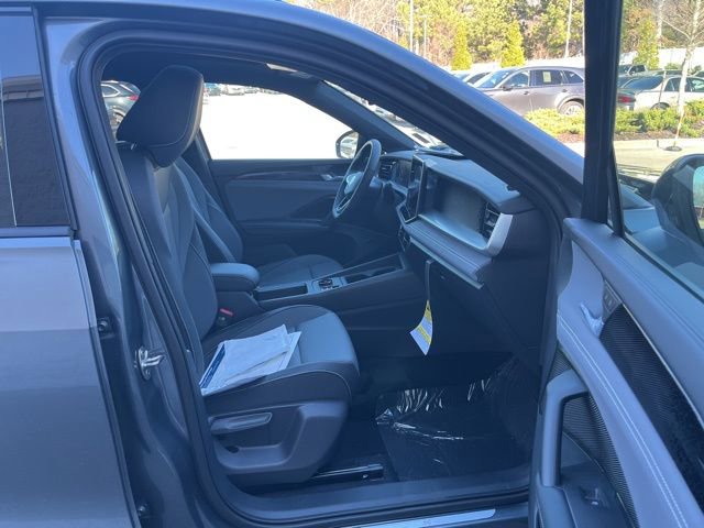 New 2026 Volkswagen Tiguan SE R-Line AWD/4WD image 27