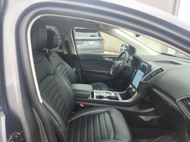 Used 2024 Ford Edge SEL w/ Convenience Package AWD/4WD image 11