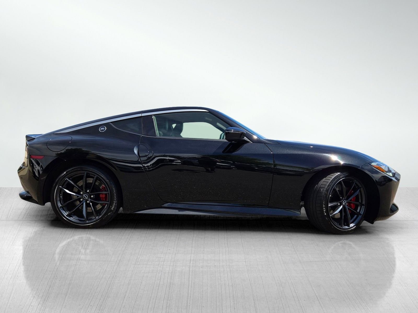 Used 2024 Nissan Z Performance w/ Floor Mat Package RWD image 3