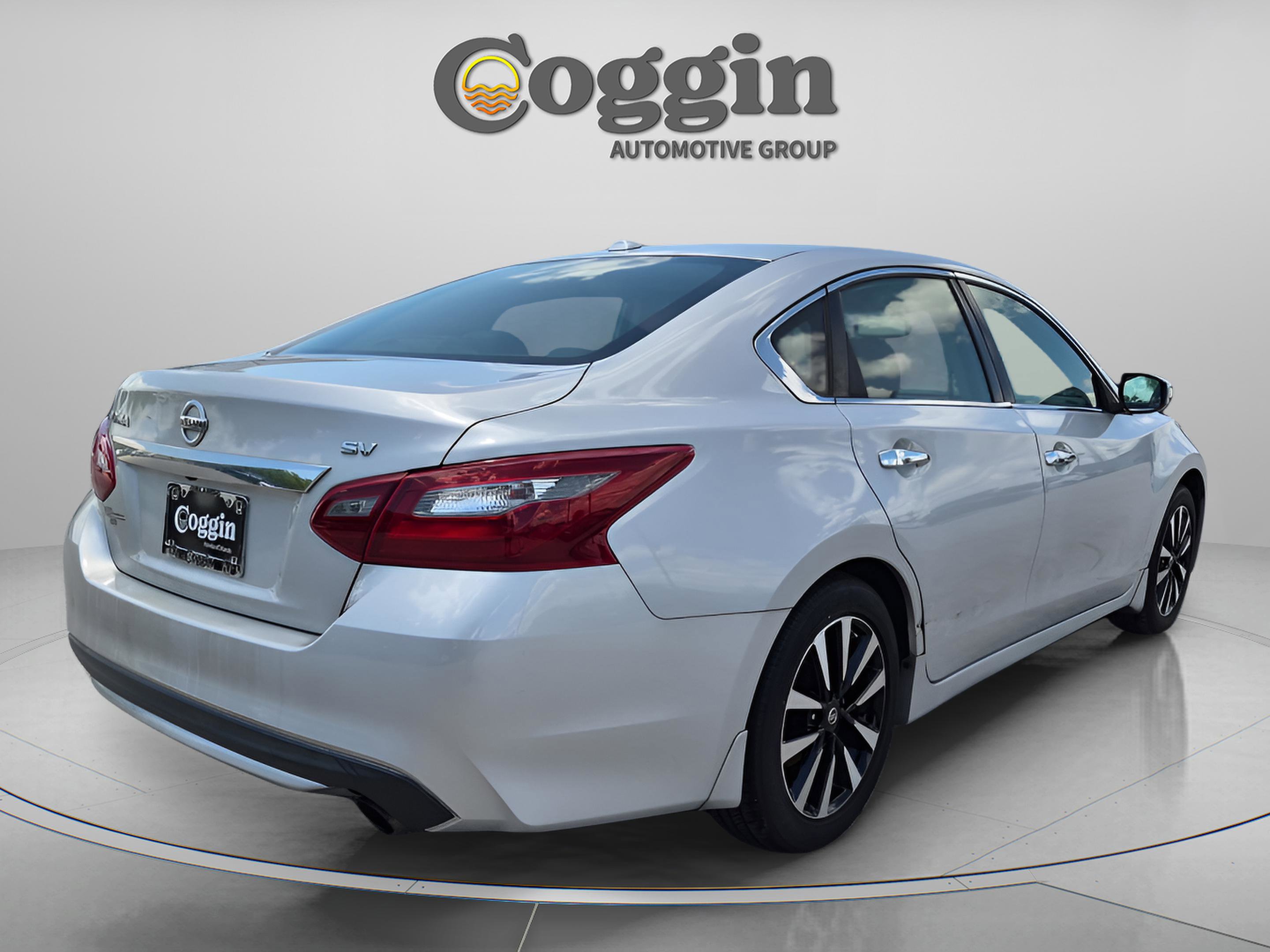 Used 2018 Nissan Altima 2.5 SV w/ 2.5 SV Technology Package FWD image 6