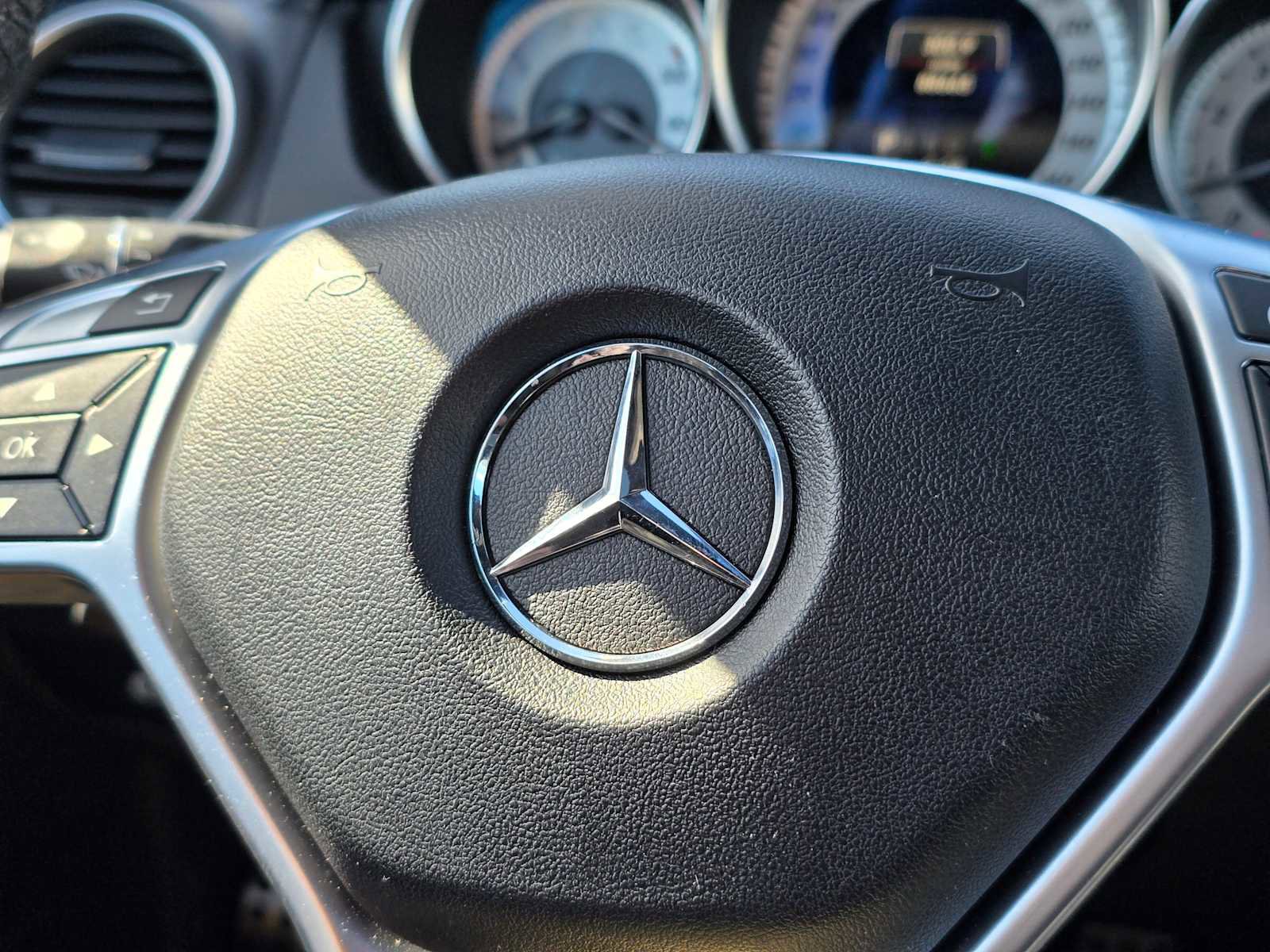 Used 2015 Mercedes-Benz C 350 4MATIC Coupe image 32