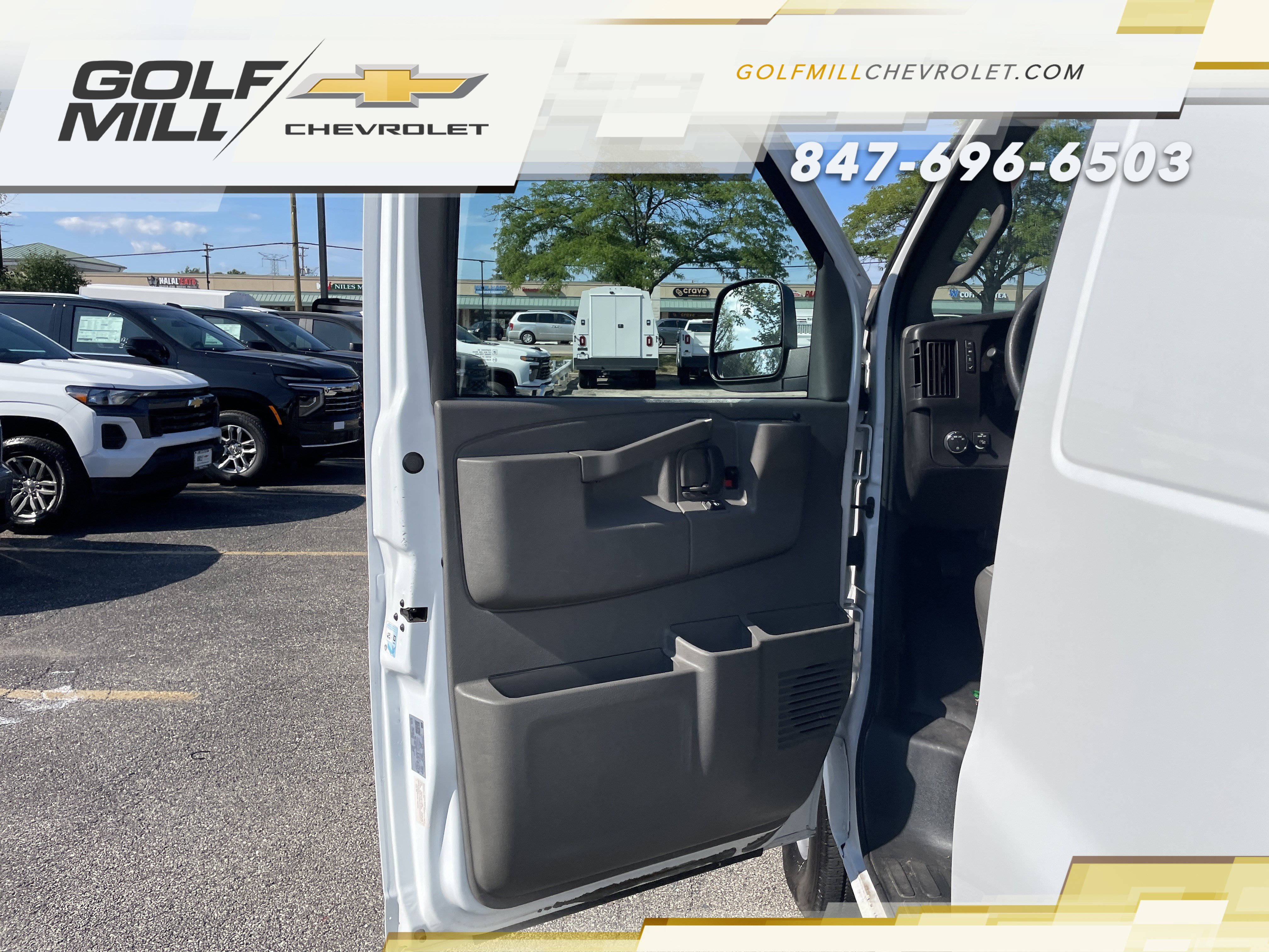 Used 2025 Chevrolet Express 2500 Extended w/ Driver Convenience Package RWD image 12