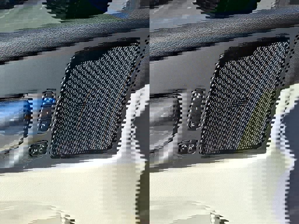 Used 2021 Volvo XC60 T5 Inscription w/ Advanced Package image 15