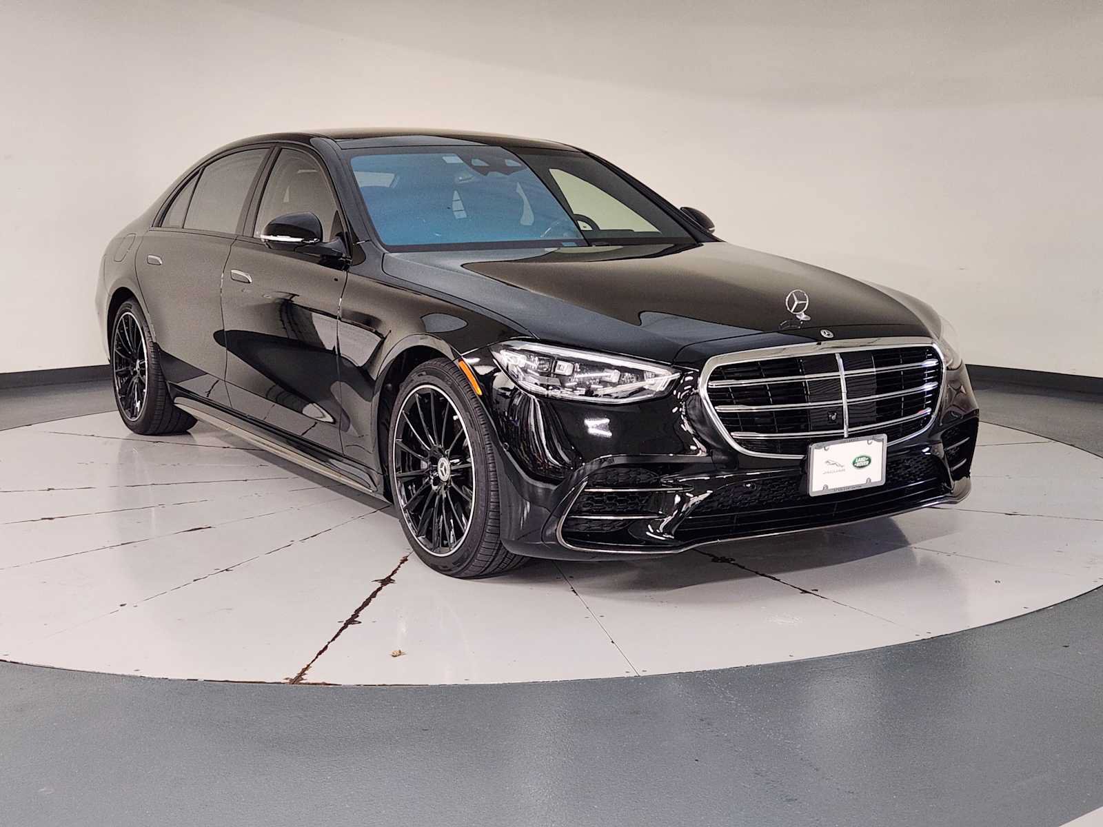 Used 2023 Mercedes-Benz S 580 4MATIC Sedan image 7