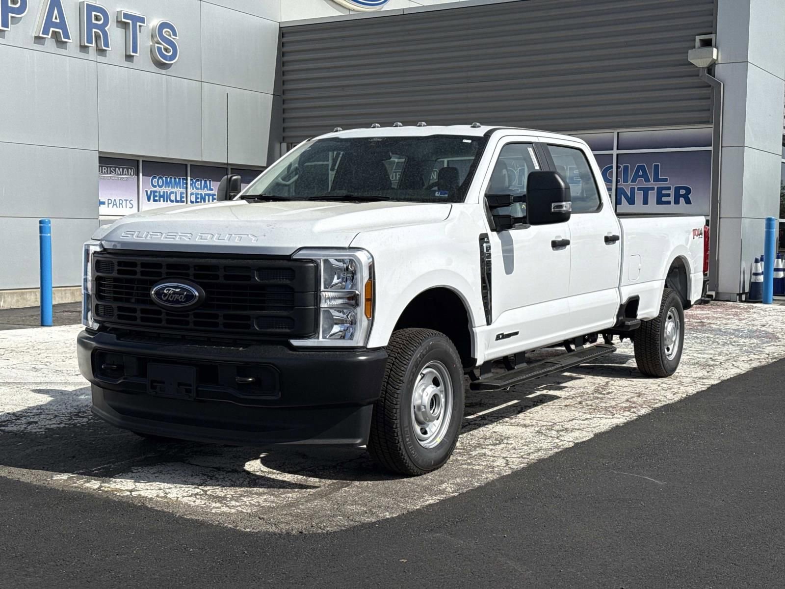 New 2026 Ford F250 4x4 Crew Cab Super Duty image 7