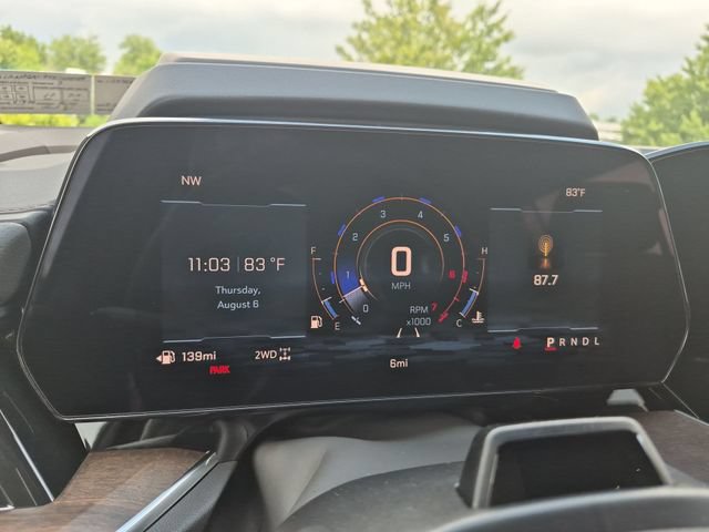 New 2026 Chevrolet Suburban High Country AWD/4WD image 13