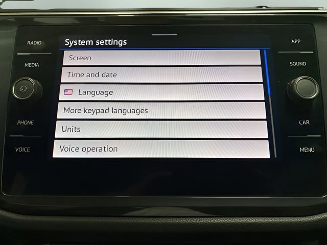 Used 2022 Volkswagen Tiguan SE FWD image 41