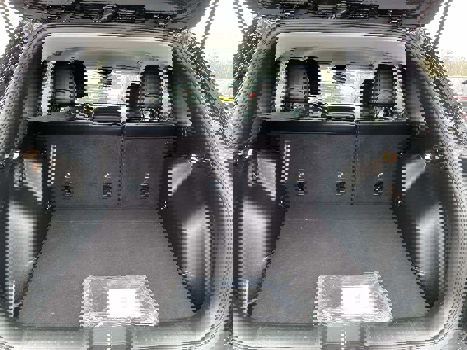 Certified 2022 Jeep Cherokee Trailhawk image 5