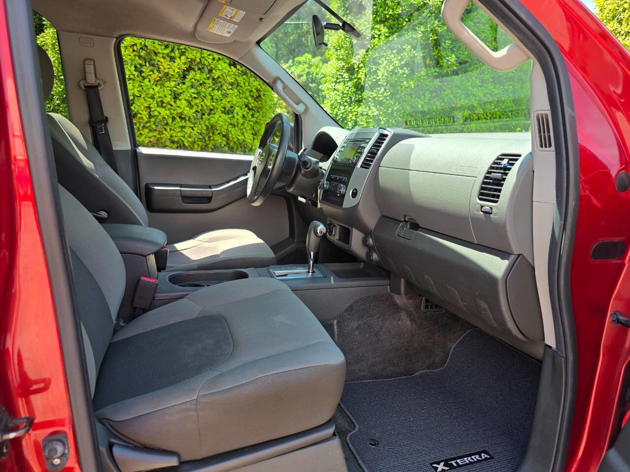 Used 2014 Nissan Xterra S AWD/4WD image 28