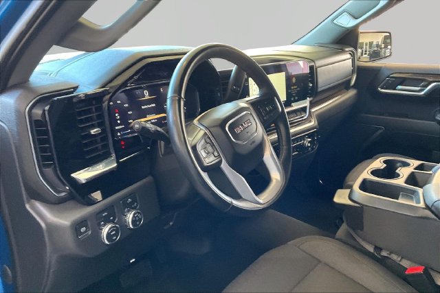 Used 2023 GMC Sierra 1500 Elevation AWD/4WD image 12