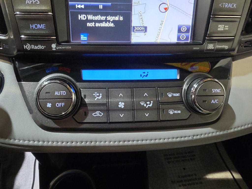 Used 2015 Toyota RAV4 Limited w/ Technology Package AWD/4WD image 17