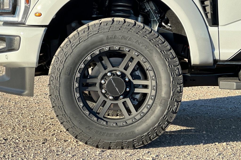 New 2026 Ford F250 Lariat w/ Black Appearance Package image 25