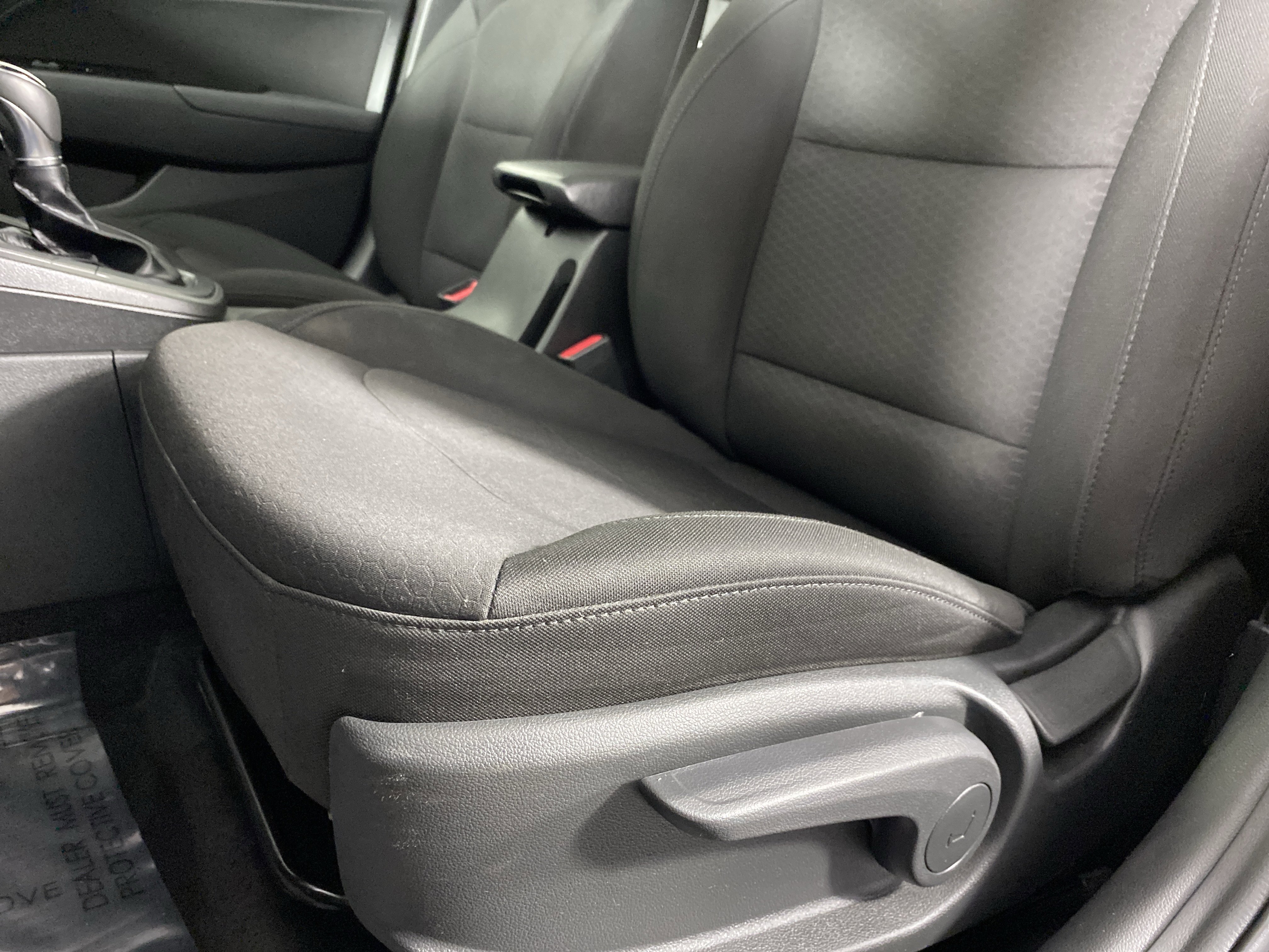 Used 2020 Hyundai Elantra Value Edition w/ Cargo Package (C1) image 16