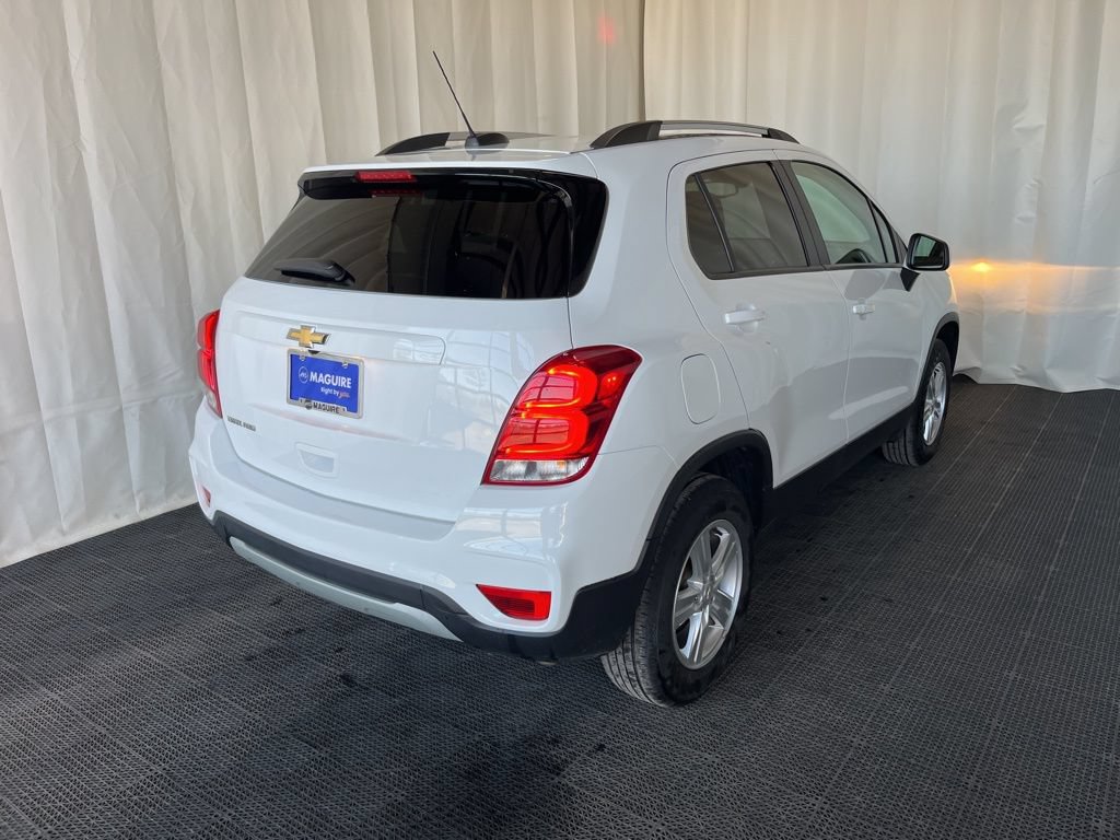 Used 2022 Chevrolet Trax LT w/ LT Convenience Package AWD/4WD image 26
