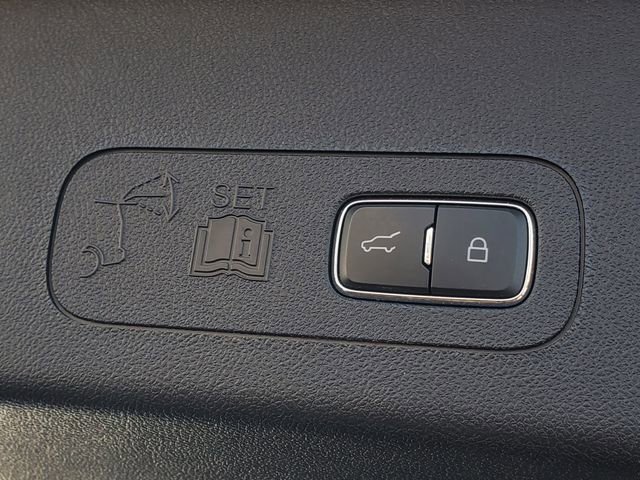 Used 2023 Lincoln Aviator Reserve w/ Equipment Group 201A image 33