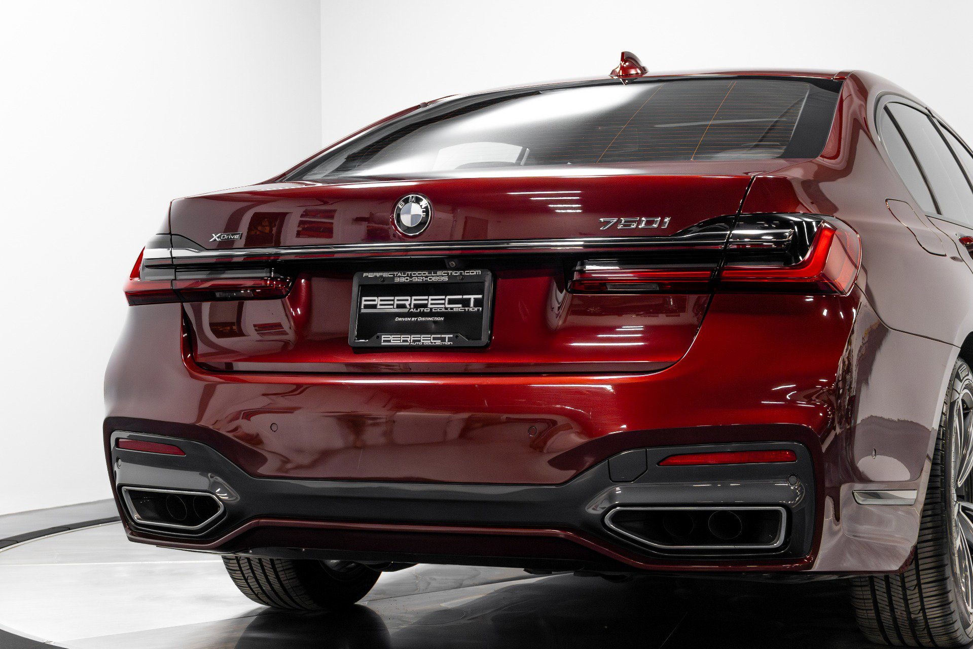 Used 2020 BMW 750i xDrive w/ Executive Package image 71