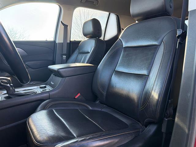 Certified 2021 Chevrolet Traverse Premier w/ LPO, Floor Liner Package image 13
