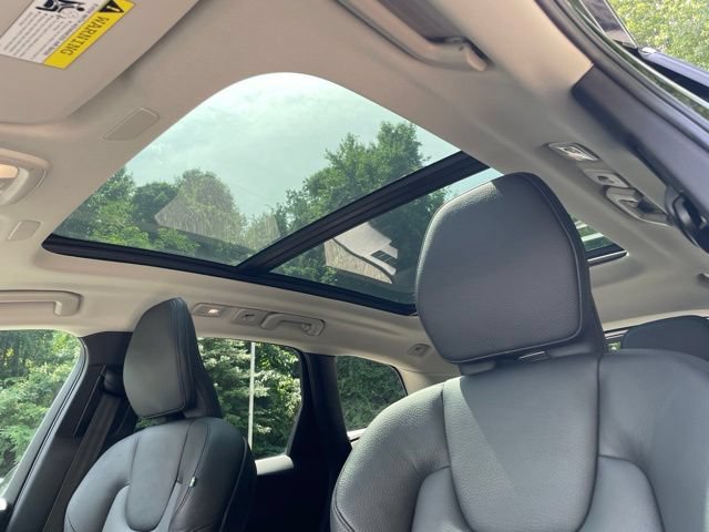 Certified 2023 Volvo XC60 B5 Plus w/ Climate Package AWD/4WD image 24