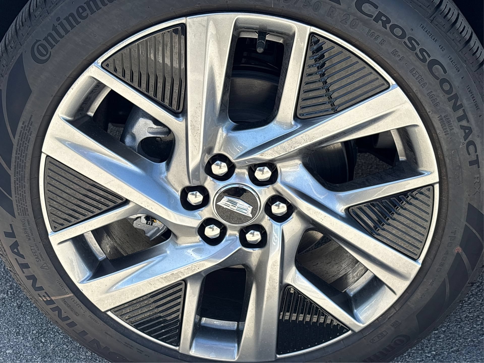 New 2026 Cadillac Optiq Luxury 1 RWD image 13