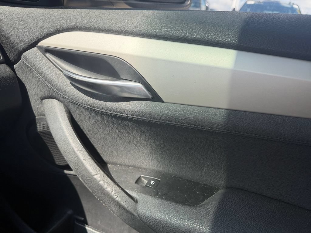 Used 2015 BMW X1 xDrive28i AWD/4WD image 37