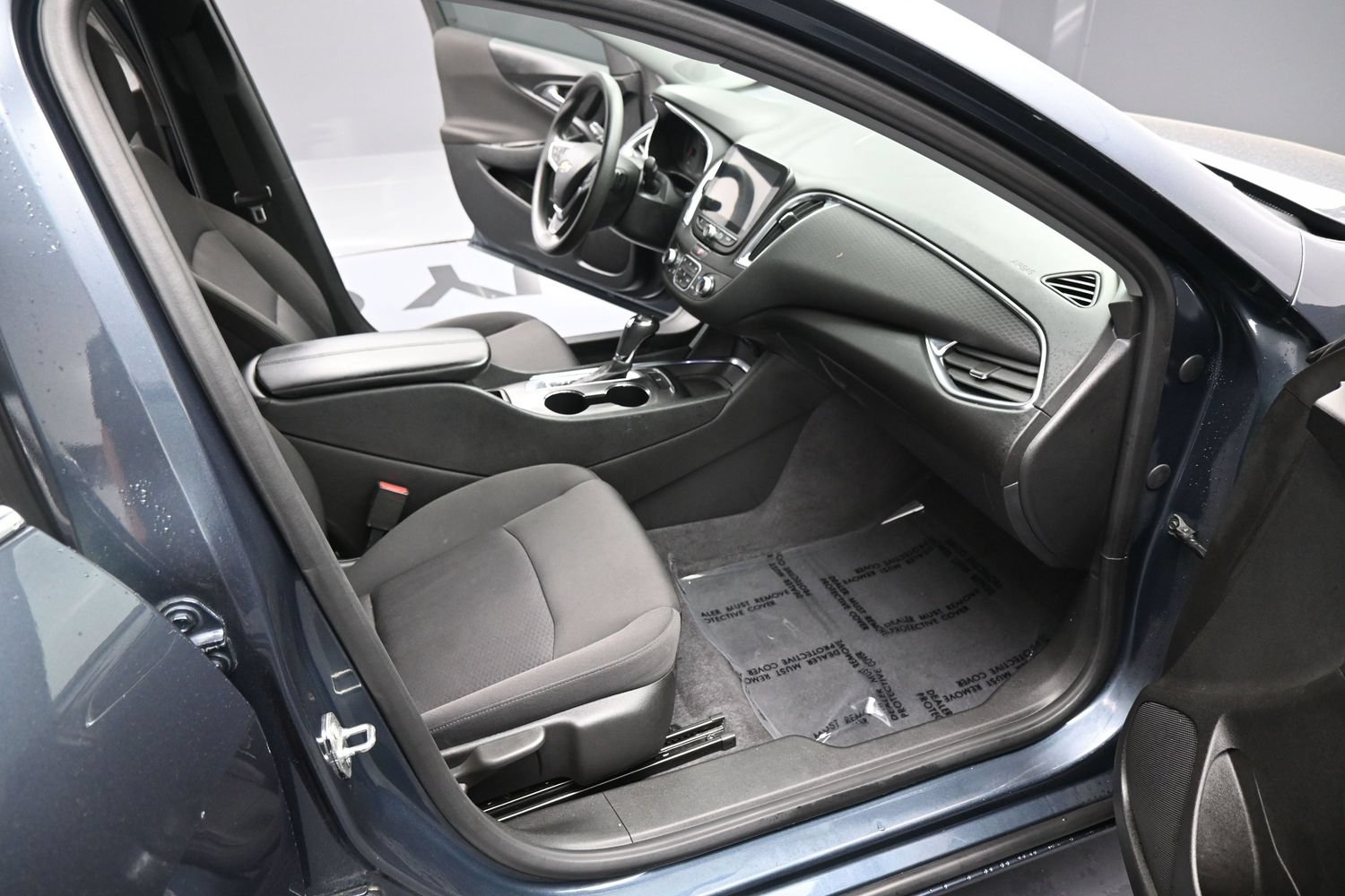 Used 2019 Chevrolet Malibu LT FWD image 19