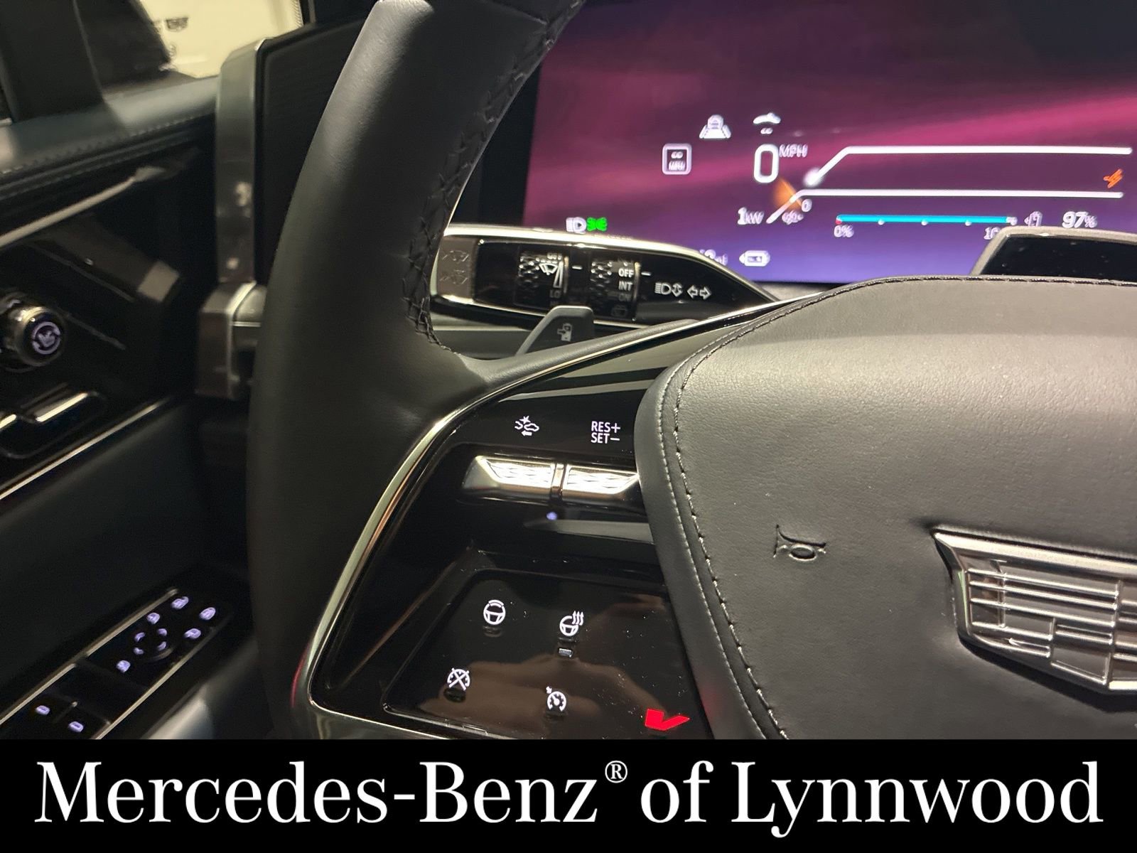 Used 2025 Cadillac Escalade IQ Sport 2 AWD/4WD image 21
