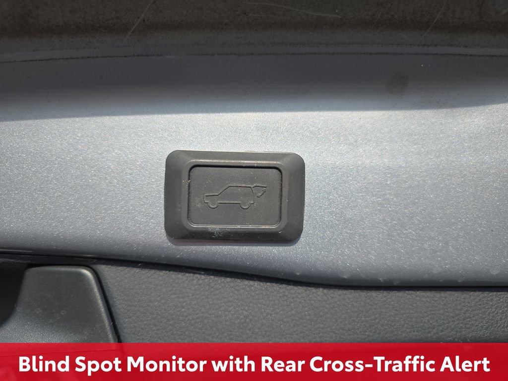 Certified 2021 Toyota RAV4 XLE image 17