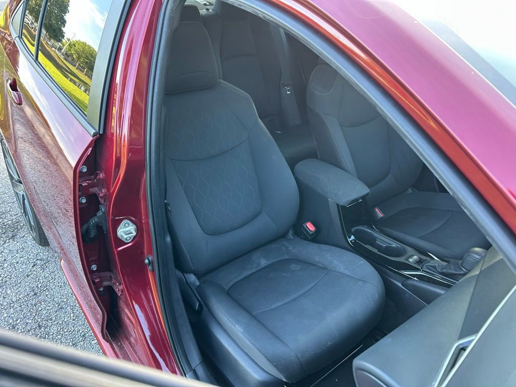 Used 2022 Toyota Corolla LE image 14