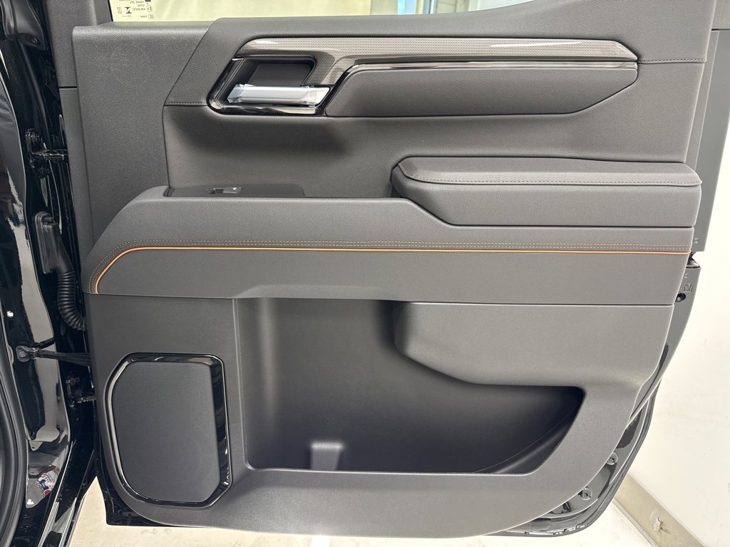 New 2026 GMC Sierra 1500 AT4 w/ Technology Package image 11