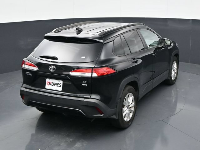Used 2023 Toyota Corolla Cross LE w/ Moonroof Package AWD/4WD image 29