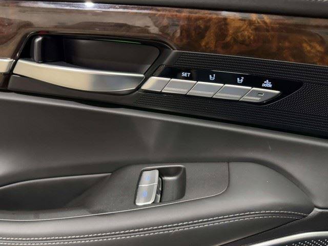 Used 2019 Genesis G90 5.0 Ultimate RWD image 43