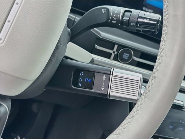 Certified 2026 Hyundai Santa Fe SEL FWD image 16
