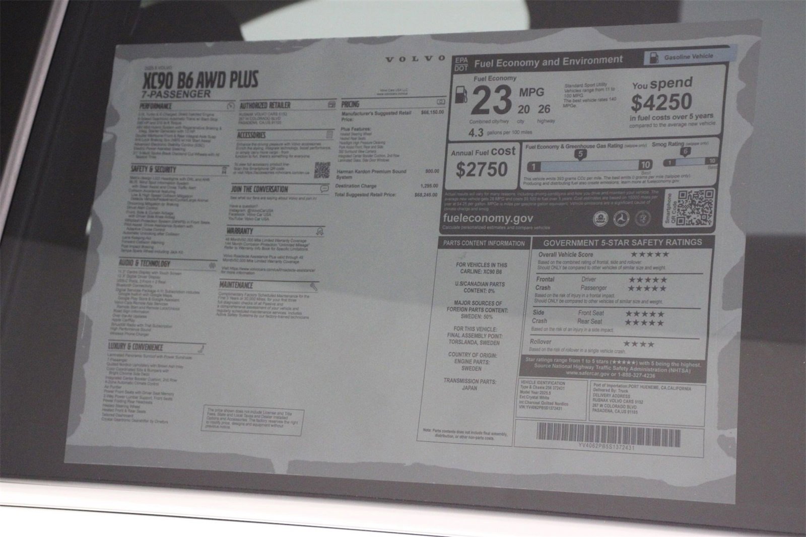 New 2025 Volvo XC90 B6 Plus image 18