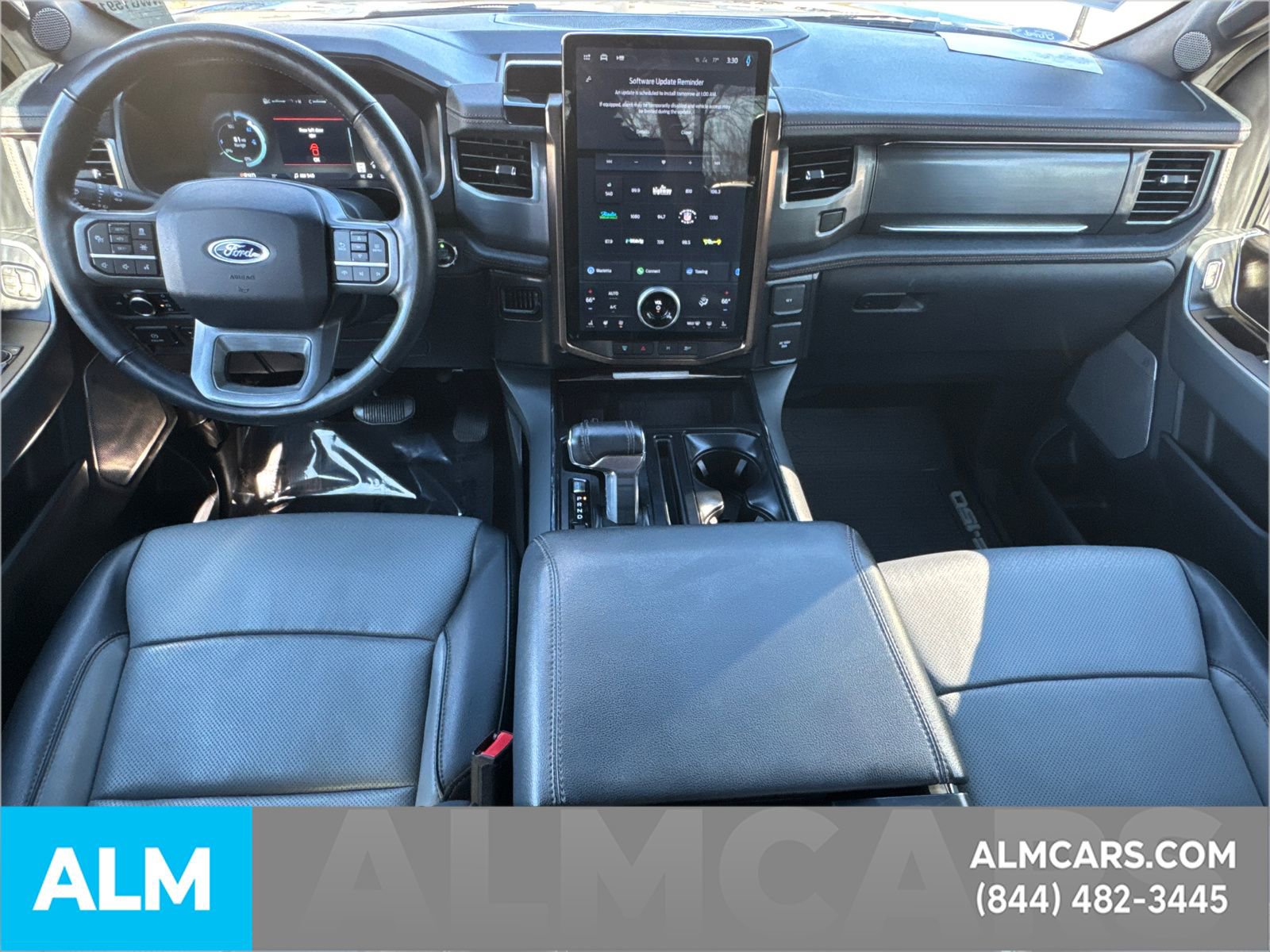 Used 2022 Ford F150 Lightning Lariat image 27