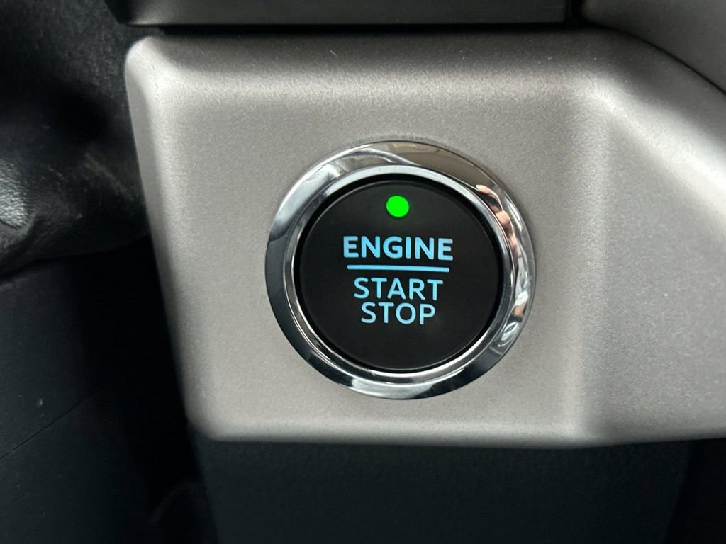 Certified 2022 Ford Expedition XLT image 23