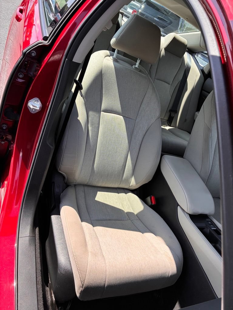 Used 2023 Honda Accord EX image 18