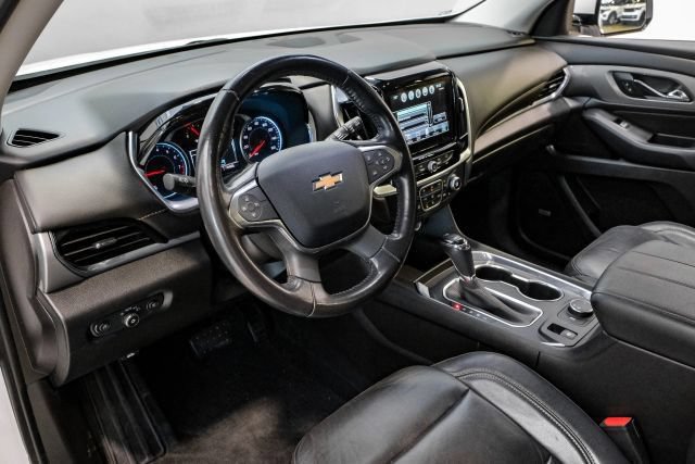 Used 2019 Chevrolet Traverse RS w/ LPO, Floor Liner Package FWD image 5