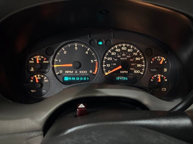 Used 2004 Chevrolet Blazer LS w/ Preferred Equipment Group AWD/4WD image 23