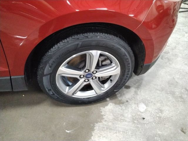 Used 2021 Ford Edge SEL w/ Convenience Package image 17