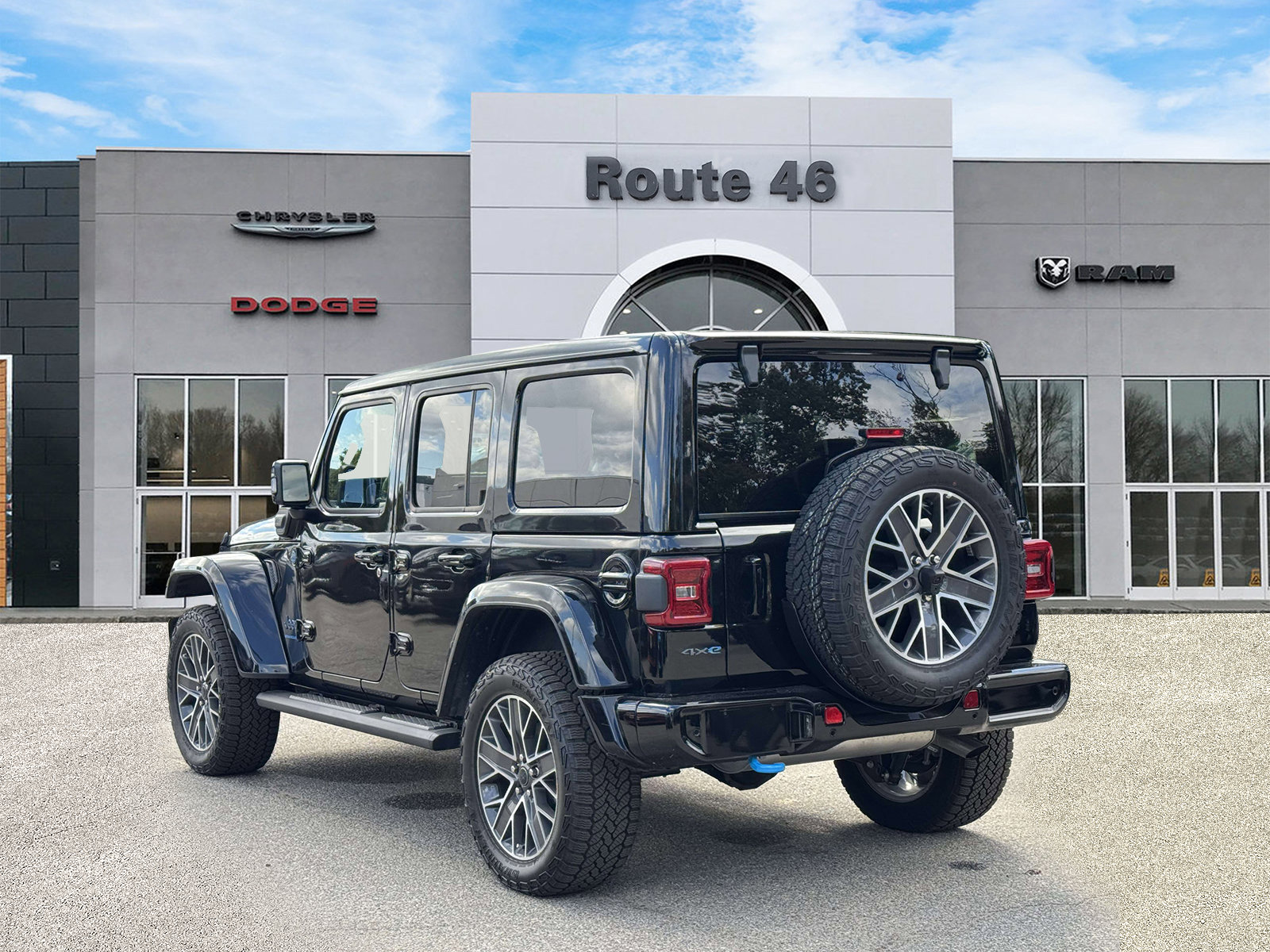 Used 2024 Jeep Wrangler High Altitude AWD/4WD image 4