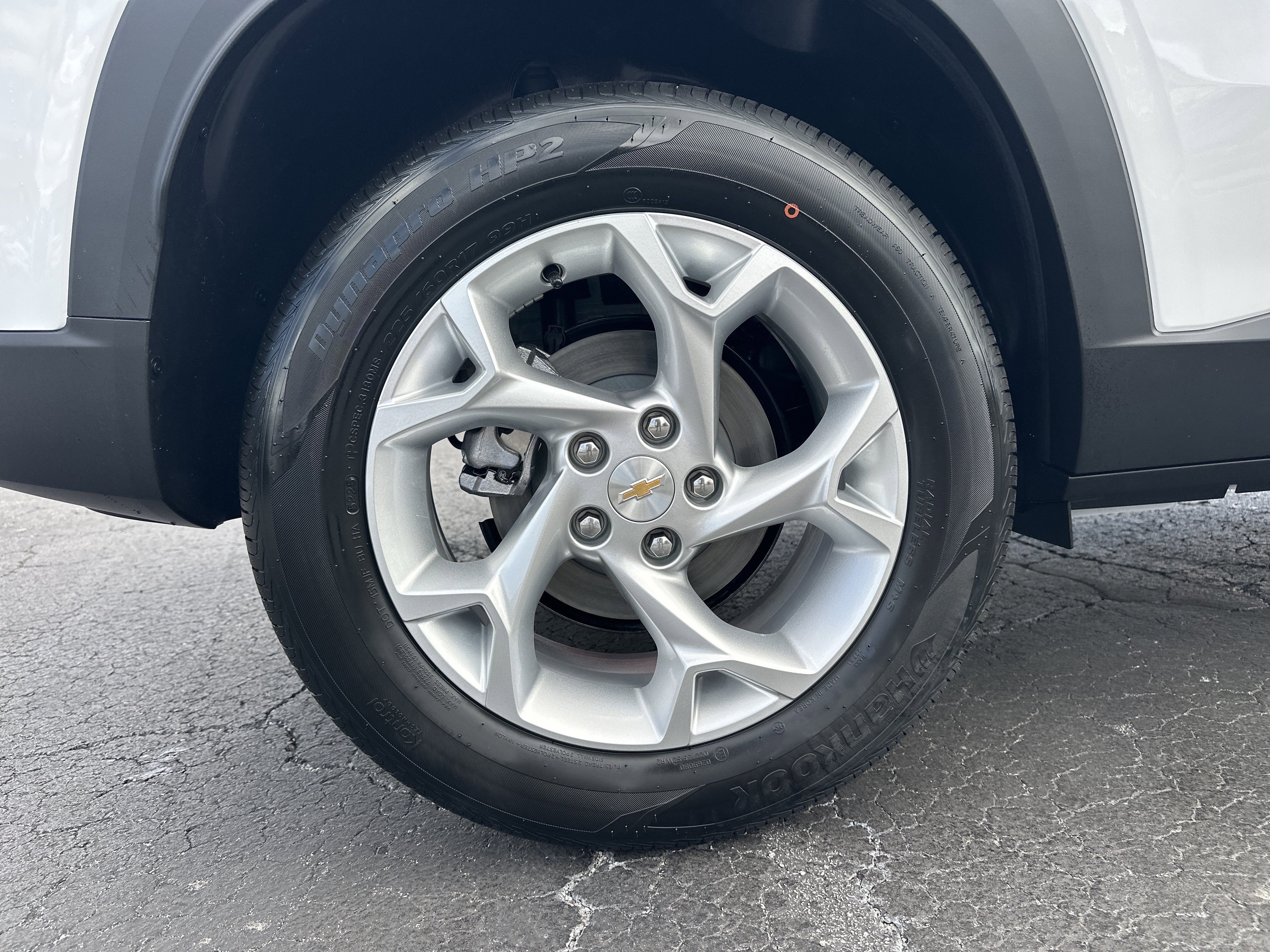 New 2026 Chevrolet Trax LS w/ LS Convenience Package FWD image 19