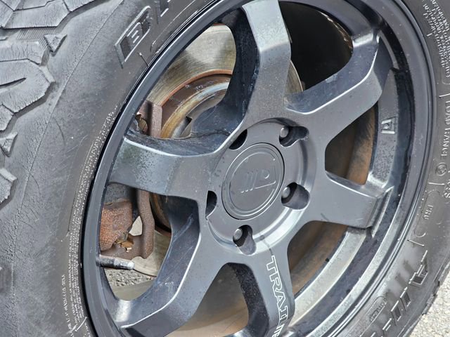 Used 2012 Jeep Wrangler Unlimited Sport image 8