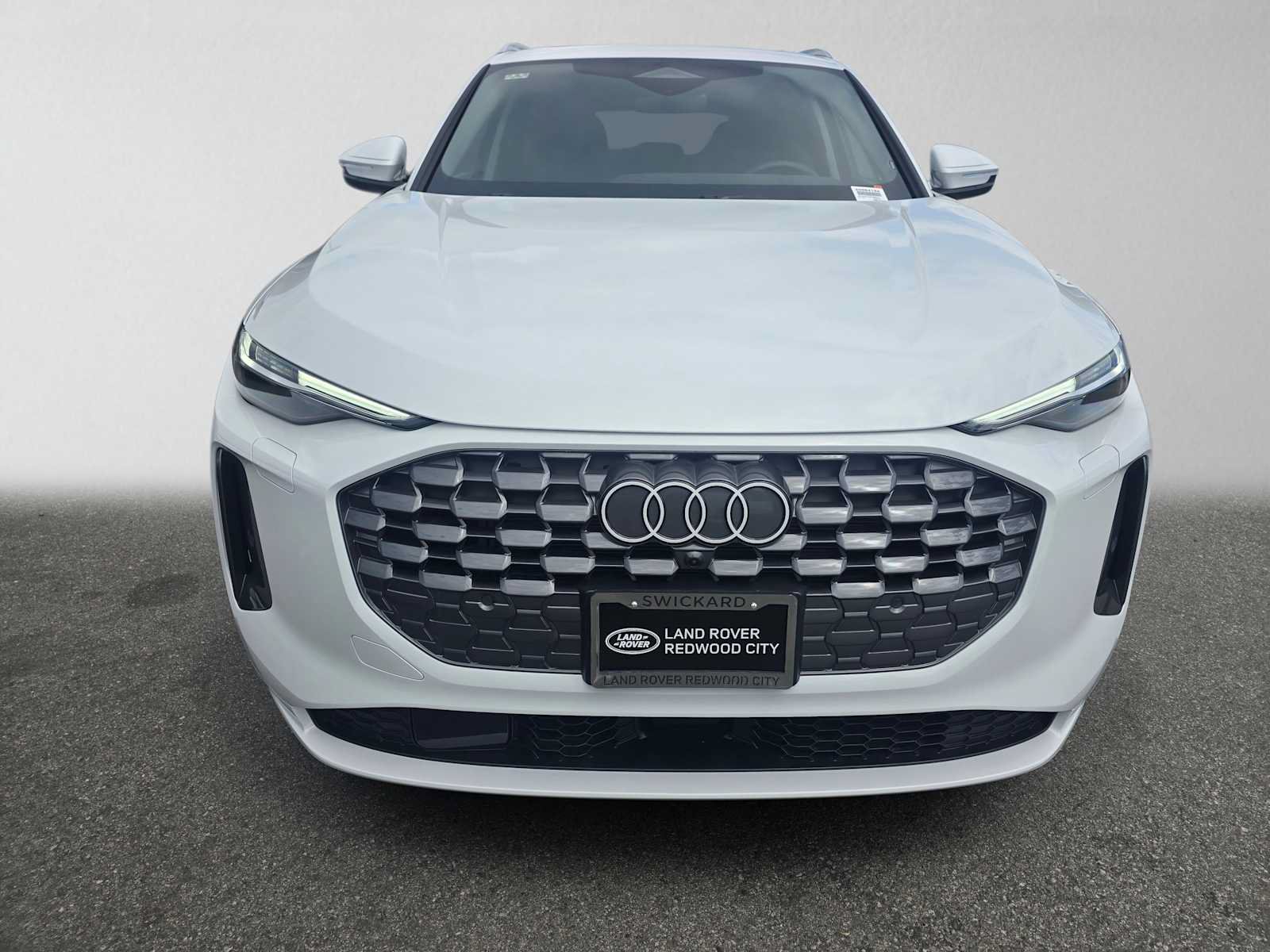 Used 2025 Audi Q5 Premium Plus AWD/4WD image 8