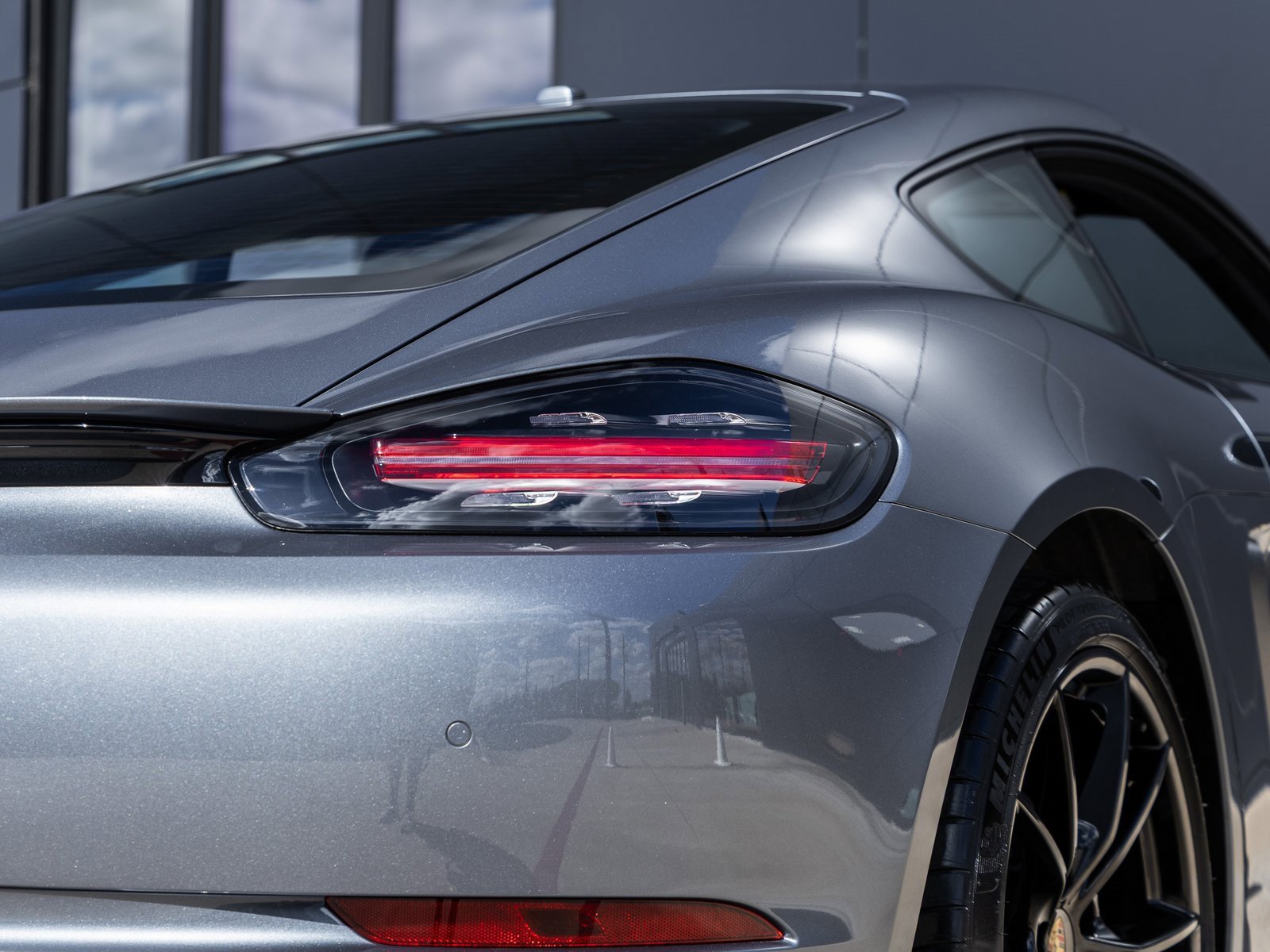 New 2025 Porsche 718 Cayman image 17