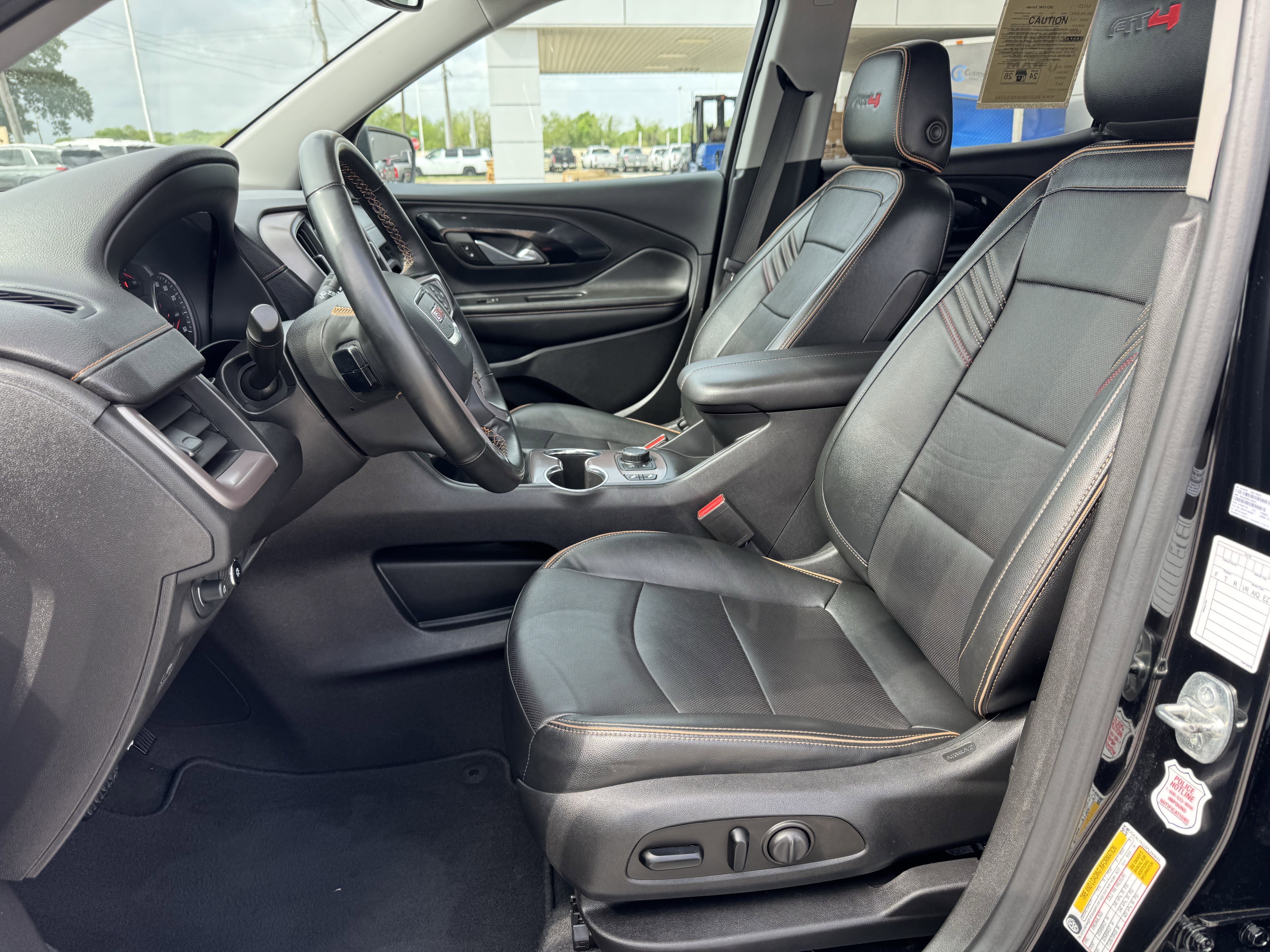 Used 2023 GMC Terrain AT4 image 27
