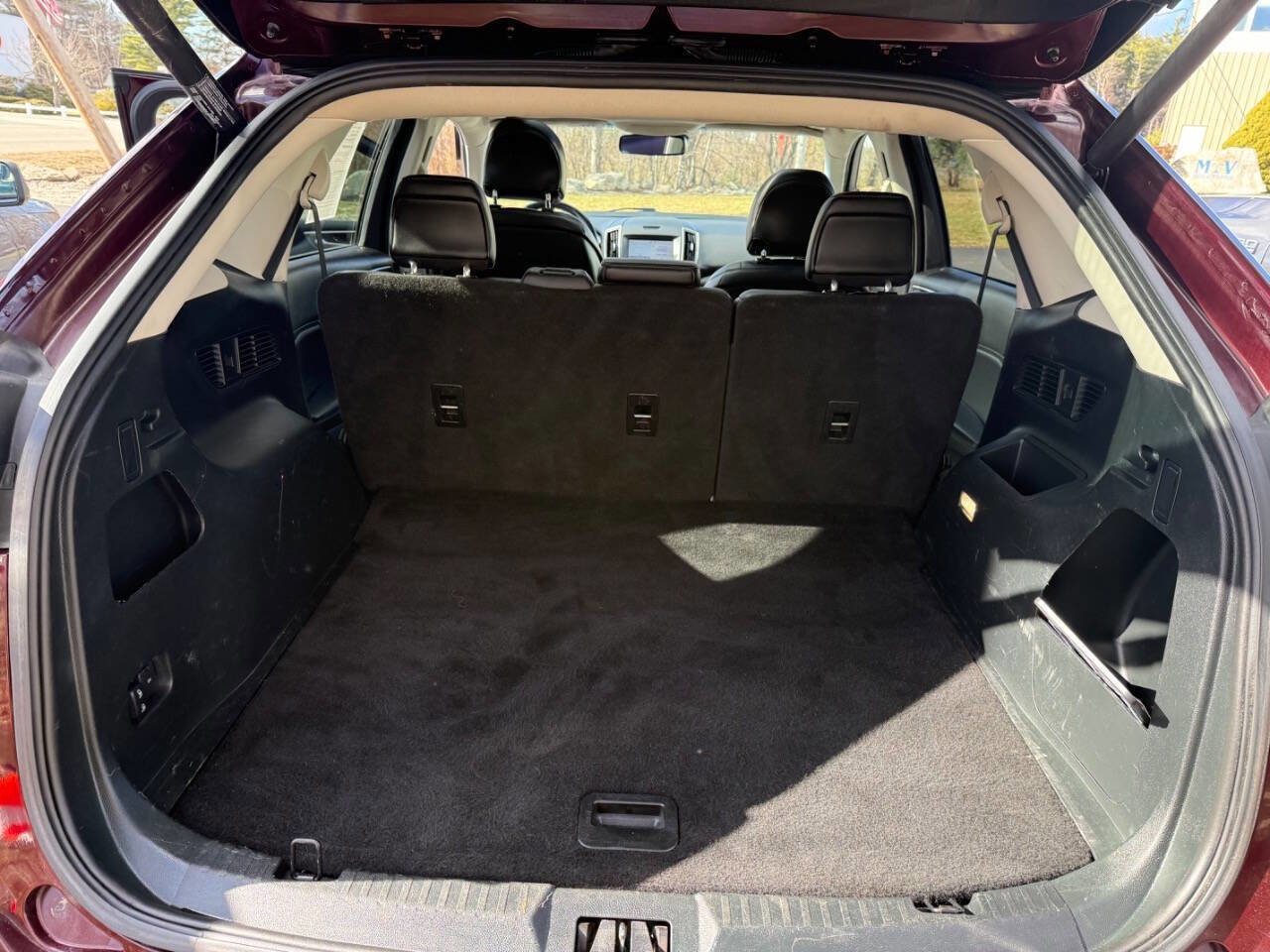Used 2019 Ford Edge SEL w/ Equipment Group 201A AWD/4WD image 16