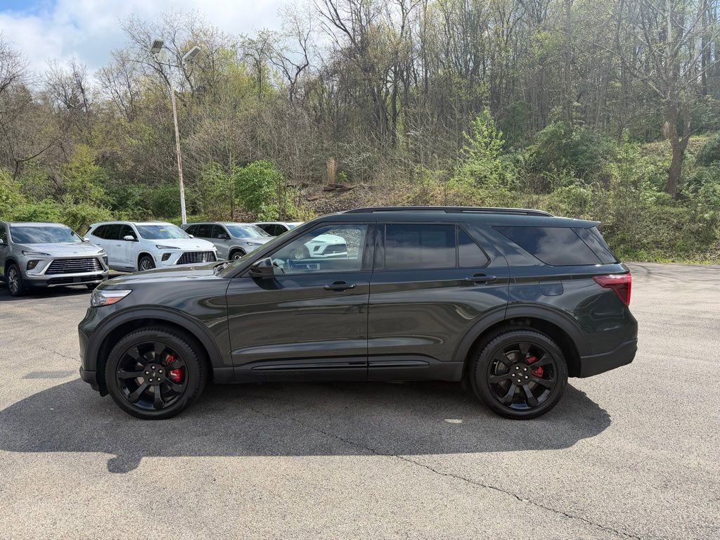 Used 2022 Ford Explorer ST w/ ST Street Pack AWD/4WD image 24