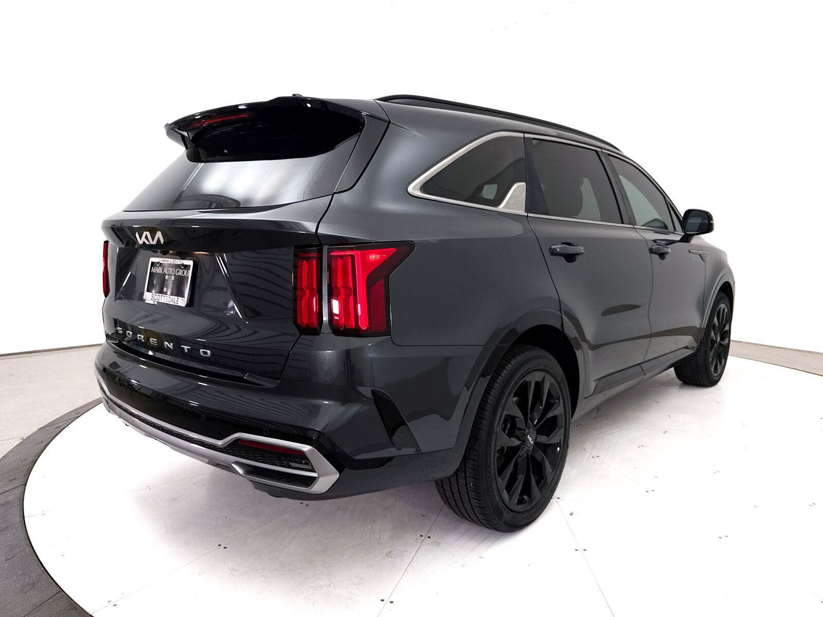 Used 2022 Kia Sorento SX FWD image 19