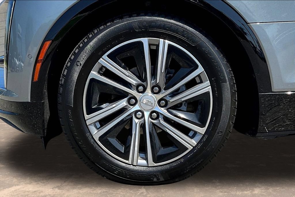 Used 2024 Cadillac Lyriq Luxury RWD image 33